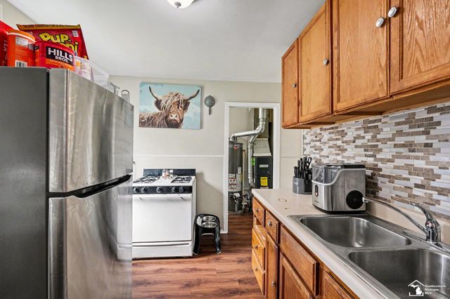 8436 Prospect Avenue, Warren, MI 48089