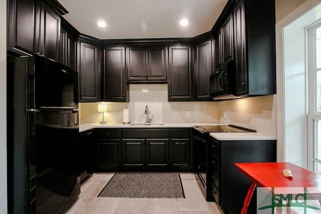 560 Tivoli Trail Road, Richmond Hill, GA 31324