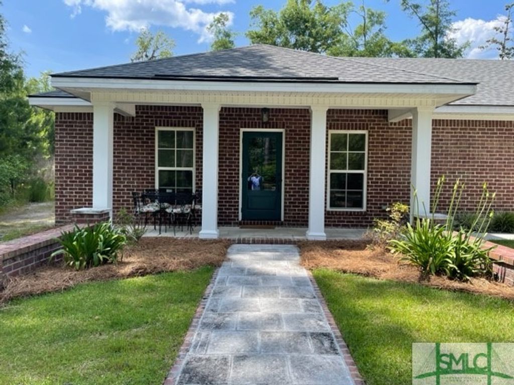 560 Tivoli Trail Road, Richmond Hill, GA 31324