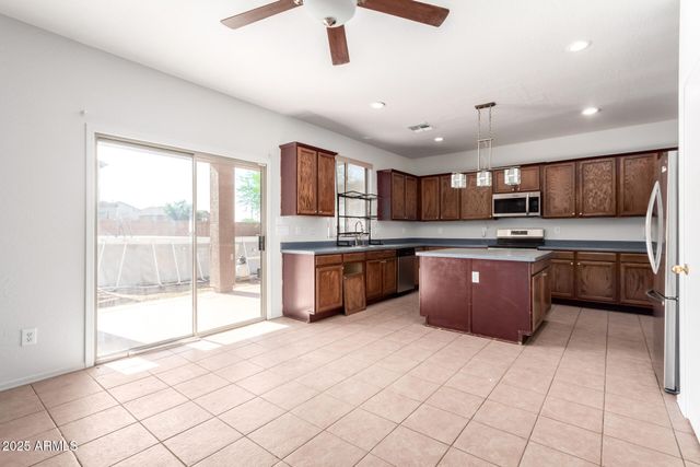 9609 W COOLIDGE Street, Phoenix, AZ 85037