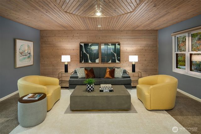 10101 181st Avenue SE, Issaquah, WA 98027