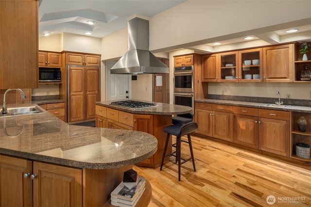 10101 181st Avenue SE, Issaquah, WA 98027