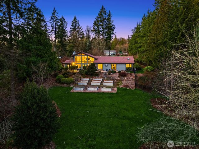 10101 181st Avenue SE, Issaquah, WA 98027