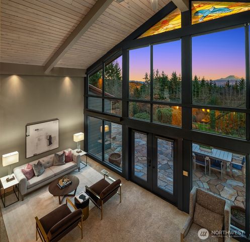 10101 181st Avenue SE, Issaquah, WA 98027