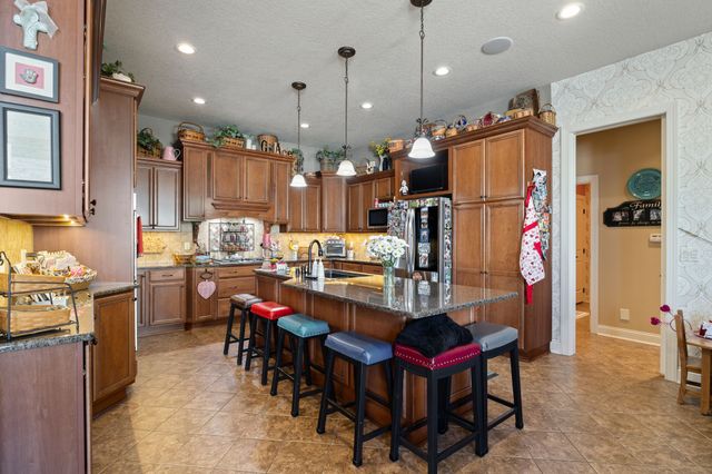 3025 Weston Drive, Ames, IA 50010