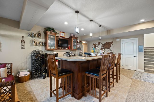 3025 Weston Drive, Ames, IA 50010