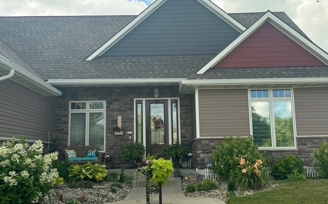 3025 Weston Drive, Ames, IA 50010