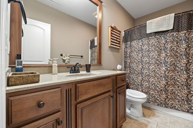 3025 Weston Drive, Ames, IA 50010