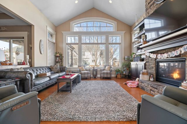 3025 Weston Drive, Ames, IA 50010