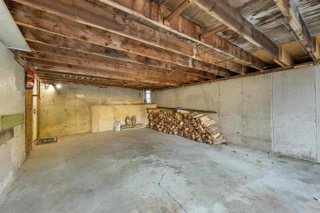 4 Cyrus Lane, Gilford, NH 03249