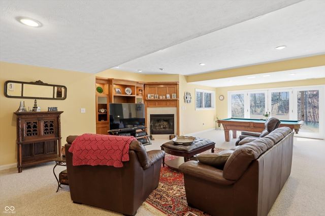 1869 E York Court, Martinsville, IN 46151