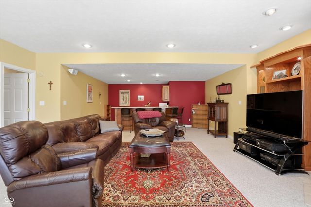 1869 E York Court, Martinsville, IN 46151