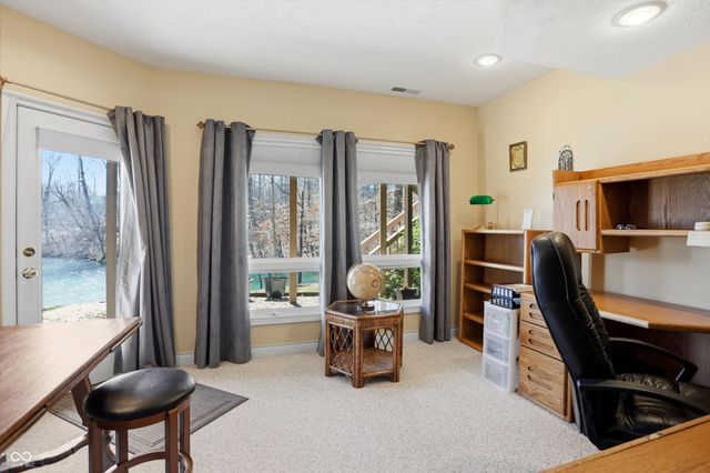 1869 E York Court, Martinsville, IN 46151