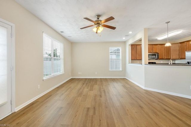 3409 Five Gait TRL, Virginia Beach, VA 23453