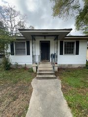 65 Lefevre Street, Mobile, AL 36607