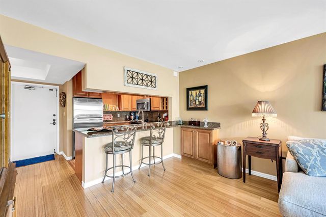615 NE 12th Avenue 312, Fort Lauderdale, FL 33304