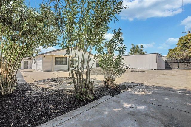 8404 Miguel Way, Elverta, CA 95626