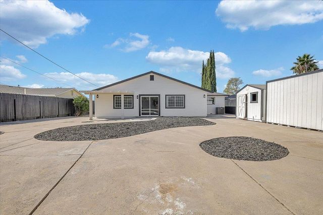 8404 Miguel Way, Elverta, CA 95626