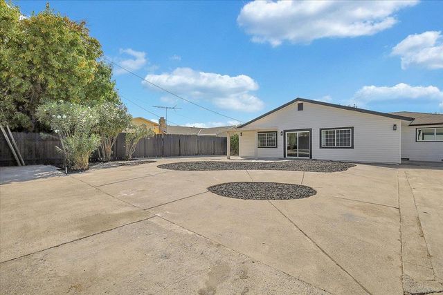 8404 Miguel Way, Elverta, CA 95626