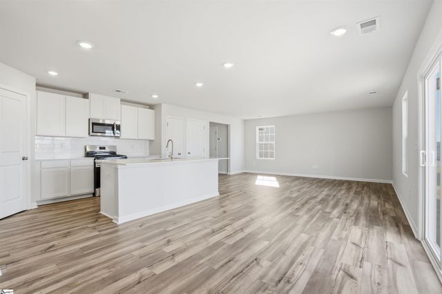 1352 Hugh Mack Court, Spartanburg, SC 29303