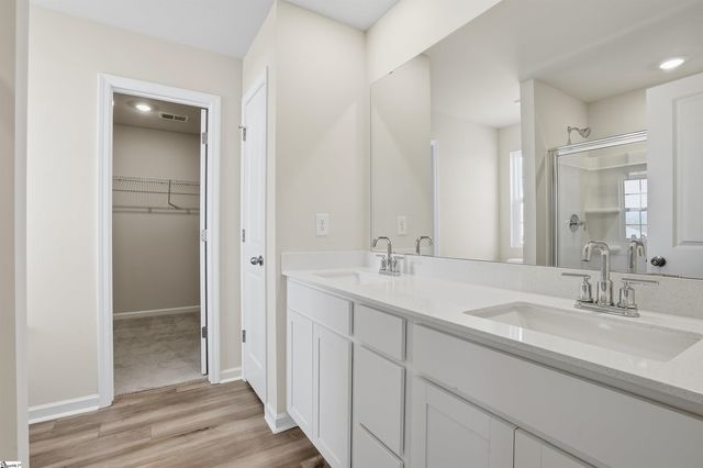 1352 Hugh Mack Court, Spartanburg, SC 29303