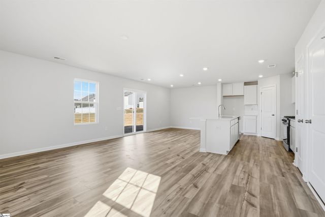 1352 Hugh Mack Court, Spartanburg, SC 29303