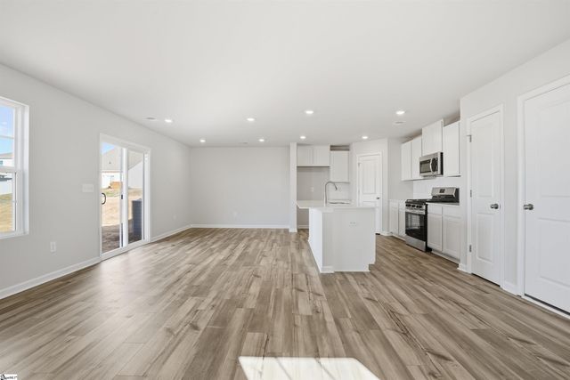 1352 Hugh Mack Court, Spartanburg, SC 29303