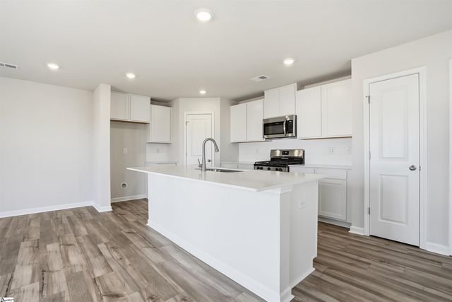 1352 Hugh Mack Court, Spartanburg, SC 29303