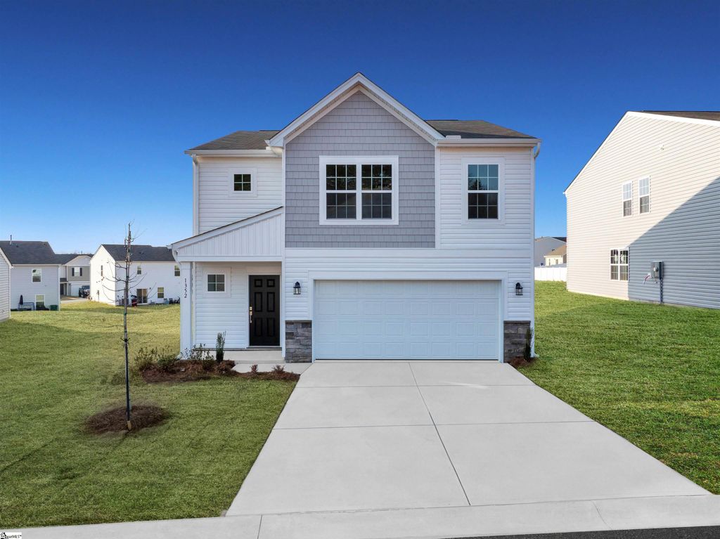 1352 Hugh Mack Court, Spartanburg, SC 29303