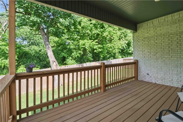 1431 Leslie Street, Bentonville, AR 72713