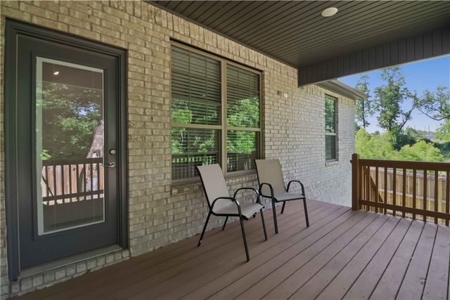 1431 Leslie Street, Bentonville, AR 72713