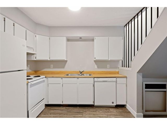 924 21st Avenue S 6, Minneapolis, MN 55404