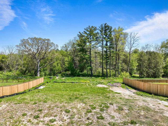 Lt19 Arbor Ridge DRIVE, Delavan, WI 53115