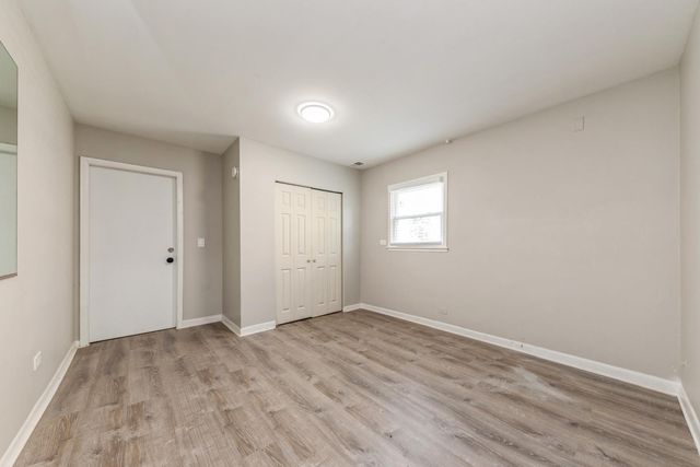 856 E Capri Drive 1, Palatine, IL 60074