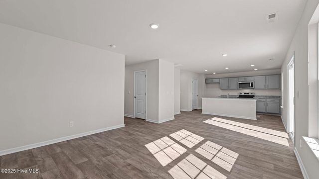 4033 Topsail Trail, New Bern, NC 28560