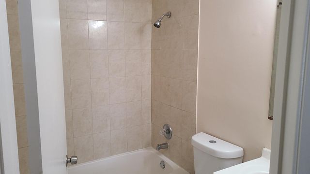 1803 Wharf Lane, Greenacres, FL 33463