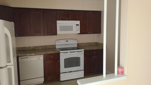 1803 Wharf Lane, Greenacres, FL 33463