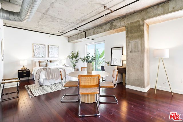 645 W 9th Street 342, Los Angeles, CA 90015