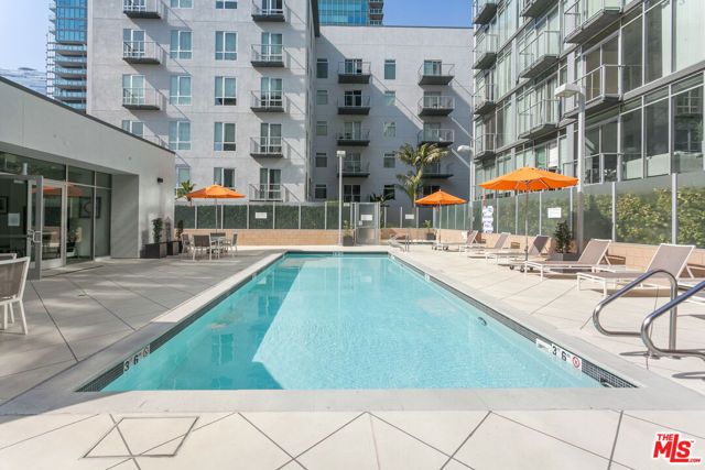 645 W 9th Street 342, Los Angeles, CA 90015