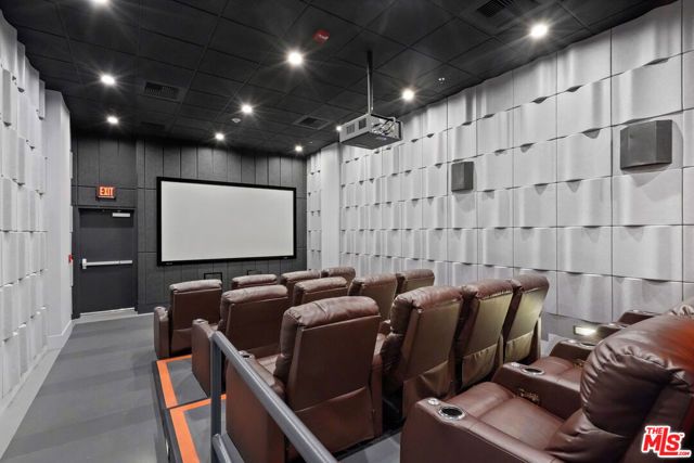 645 W 9th Street 342, Los Angeles, CA 90015