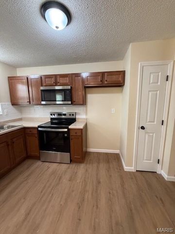 4587 Debbie Lane, House Springs, MO 63051