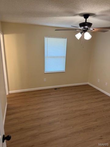 4587 Debbie Lane, House Springs, MO 63051