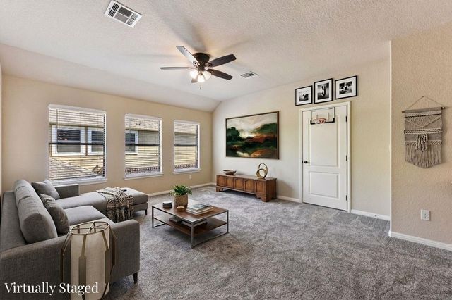 1353 Talley LOOP, Buda, TX 78610