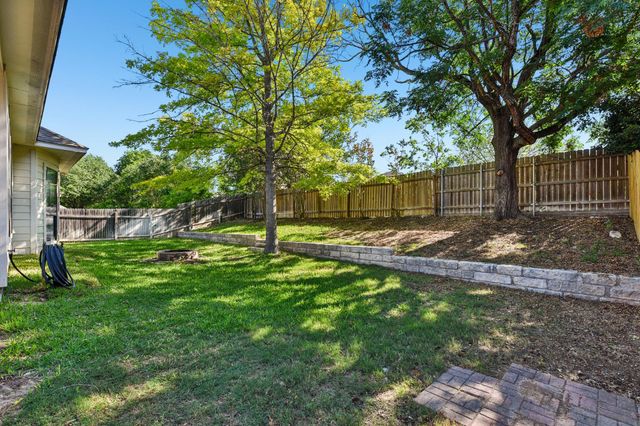 1353 Talley LOOP, Buda, TX 78610