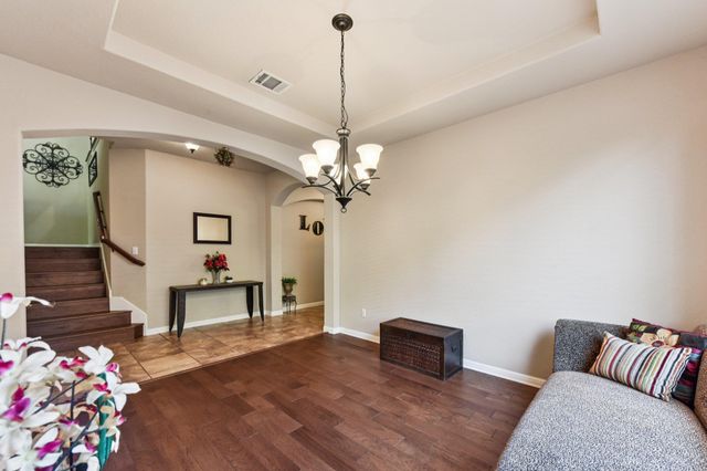 1353 Talley LOOP, Buda, TX 78610