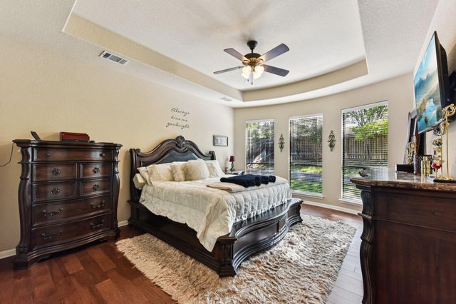 1353 Talley LOOP, Buda, TX 78610