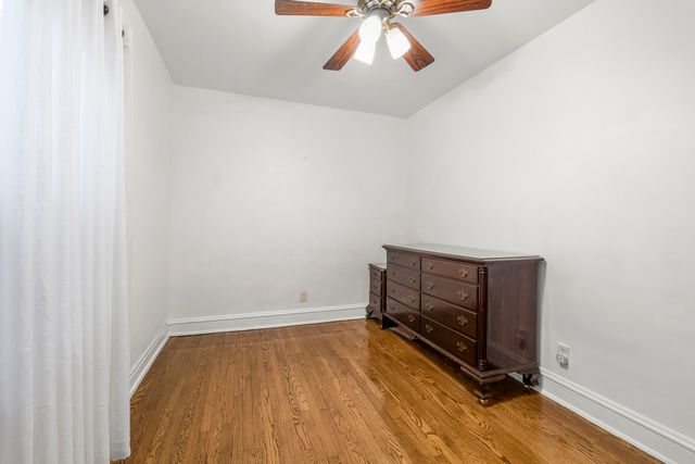 5229 W Potomac Avenue, Chicago, IL 60651