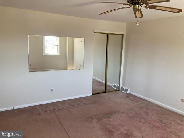 11116 DRAKE DR, Philadelphia, PA 19154