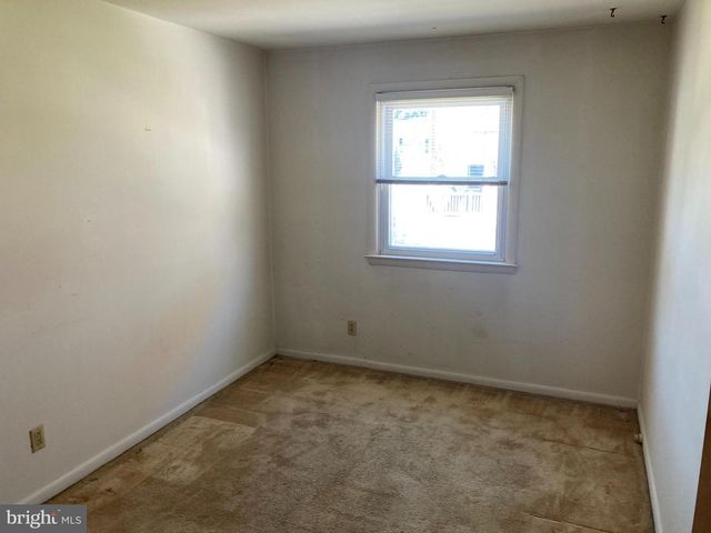 11116 DRAKE DR, Philadelphia, PA 19154