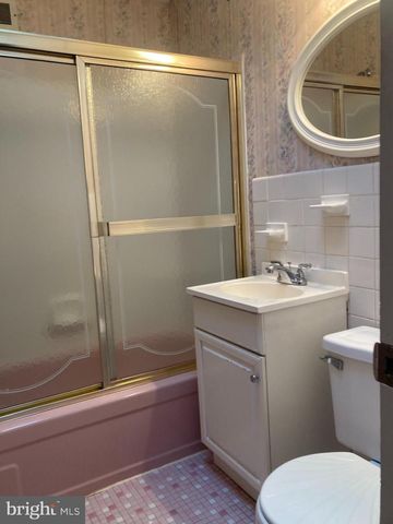 11116 DRAKE DR, Philadelphia, PA 19154